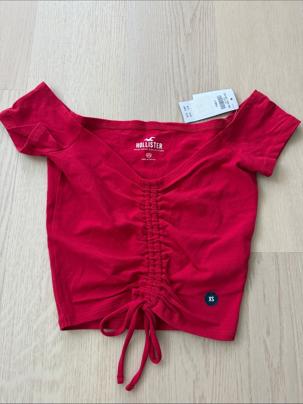 NWT Hollister Off-Shoulder Red Ruched Front Crop Top Size XS